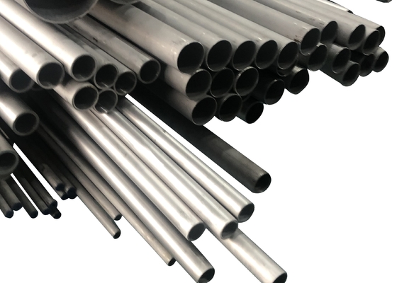 ASTM 304를 소금물에 절이는 라운드 이음새가 없는 스테인레스 강 파이프관